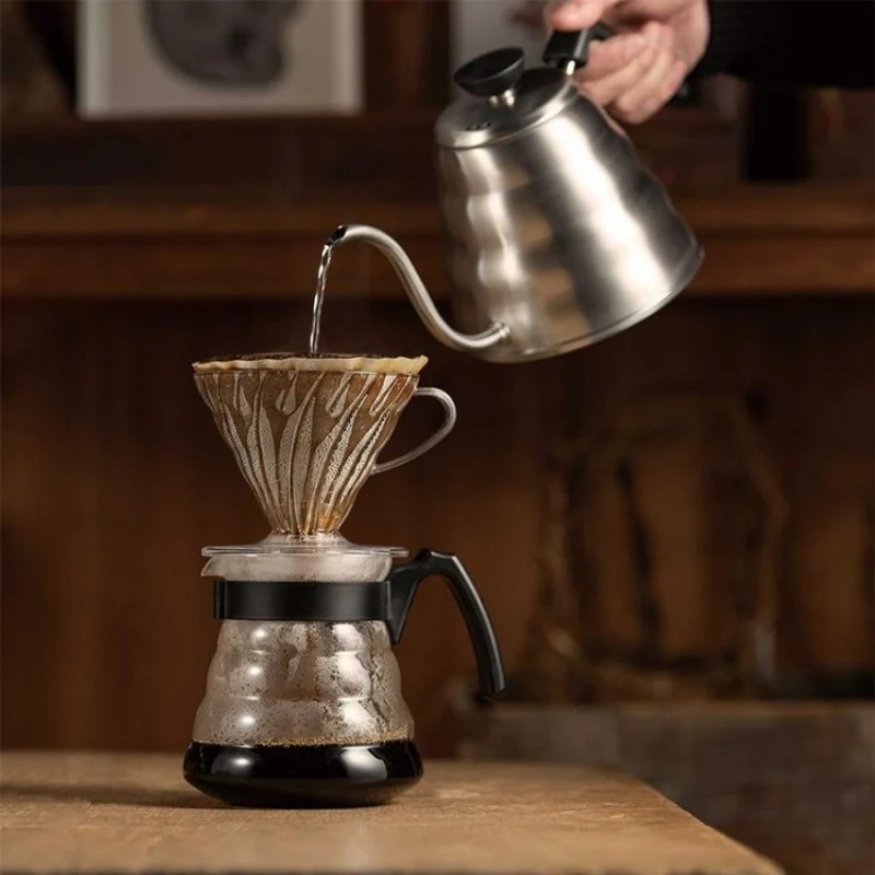 Zestaw do parzenia kawy Hario V60 Craft – dripper, serwer i filtry papierowe - Image 3